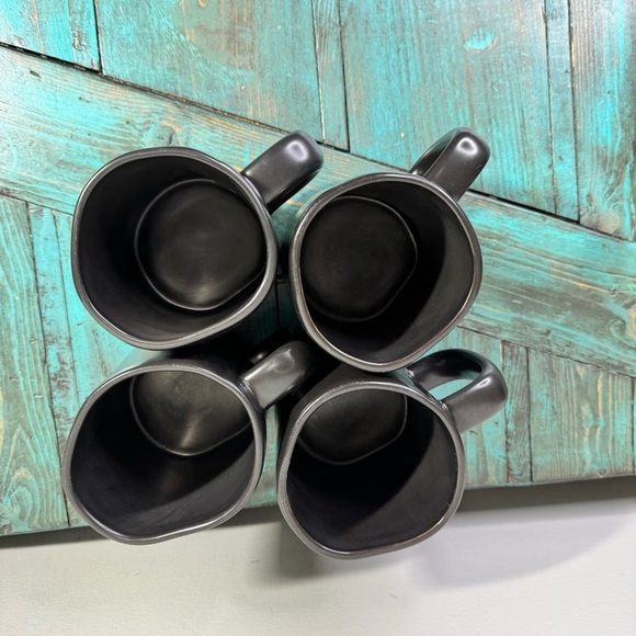 Rae Dunn Set of 4 Black Coffee Mugs - Picture 4 of 6